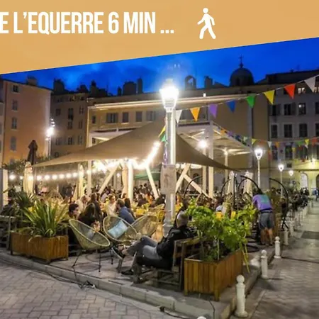 Le Liberte - Charme & Standing Haussmannien Avec Vue Port Apartment Toulon